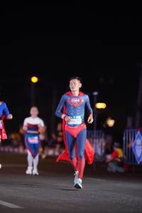 BIB: 200
                            <button type="button" onclick="openModal(23213089)" class="btn btn-primary btn-sm float-right btn-popup" data-toggle="modal" data-target=".modal-high-quality">
                        <i class="fas fa-shopping-cart"></i> Add to Cart
                    </button>
                                            <button type="button" onclick="isThisMe(23213089, true)" class="btn btn-success btn-sm float-right btn-popup btn-isme hidden" data-toggle="tooltip" data-placement="bottom" title="นี่คือรูปของคุณใช่ไหม คลิกที่นี่เพื่อเอาเข้าอัลบั้ม">
                        <i class="fas fa-plus"></i> Add to album
                    </button>
                    <button type="button" onclick="isThisMe(23213089, false)" class="btn btn-warning btn-sm float-right btn-popup btn-isnotme hidden">
                        <i class="fas fa-ban"></i> Remove from album
                    </button>